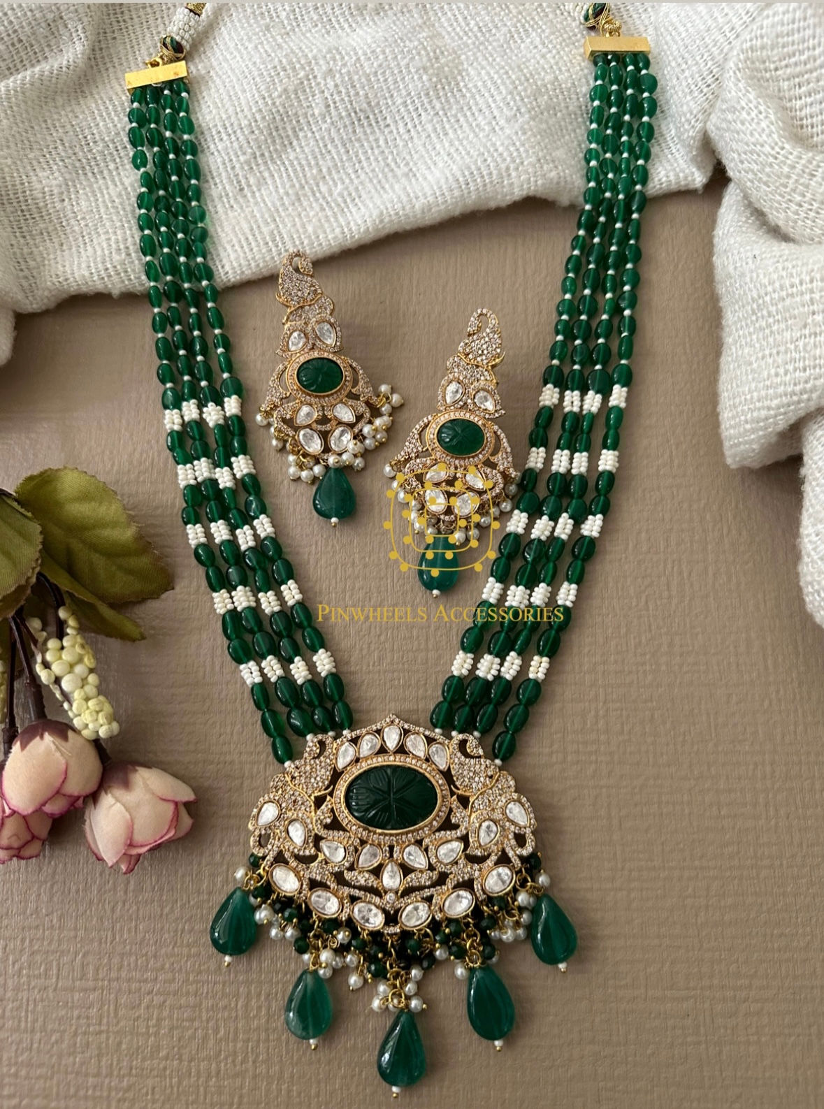 ELEPHANT LONG BEADED NECKLACE