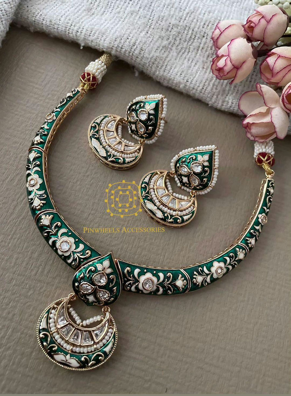 Thumbnail: KUNDAN MEENAKARI HASLI