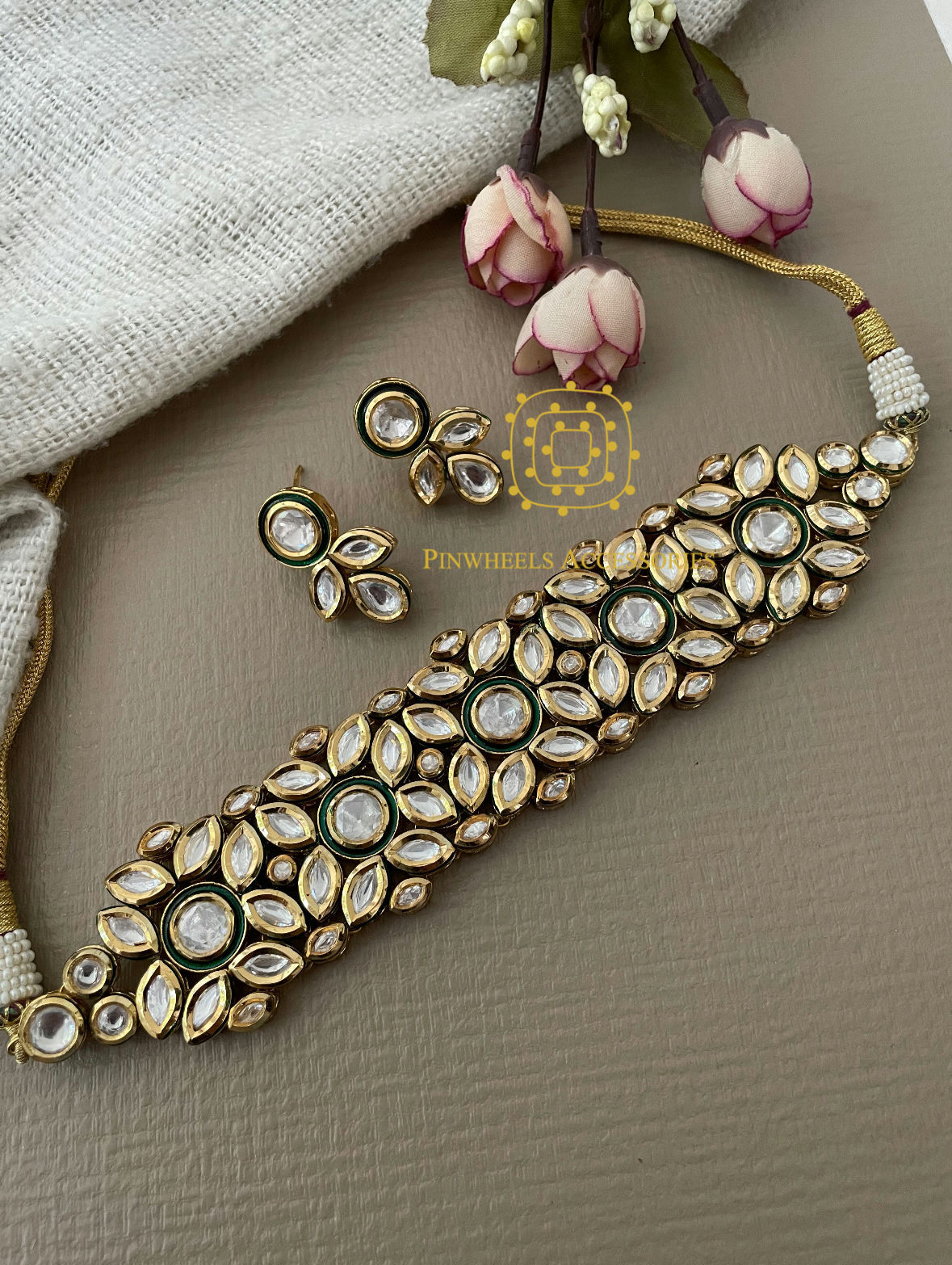 DABBI KUNDAN CHOKER