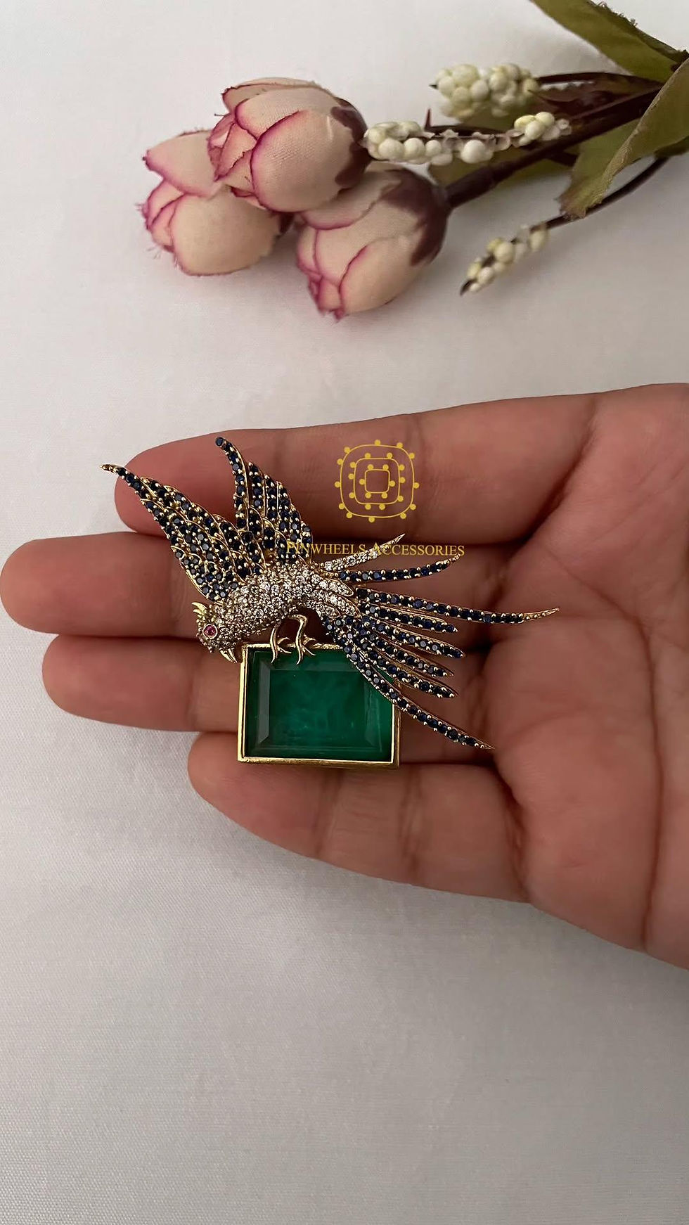 Thumbnail: BIRD DOUBLET STONE BROOCH 