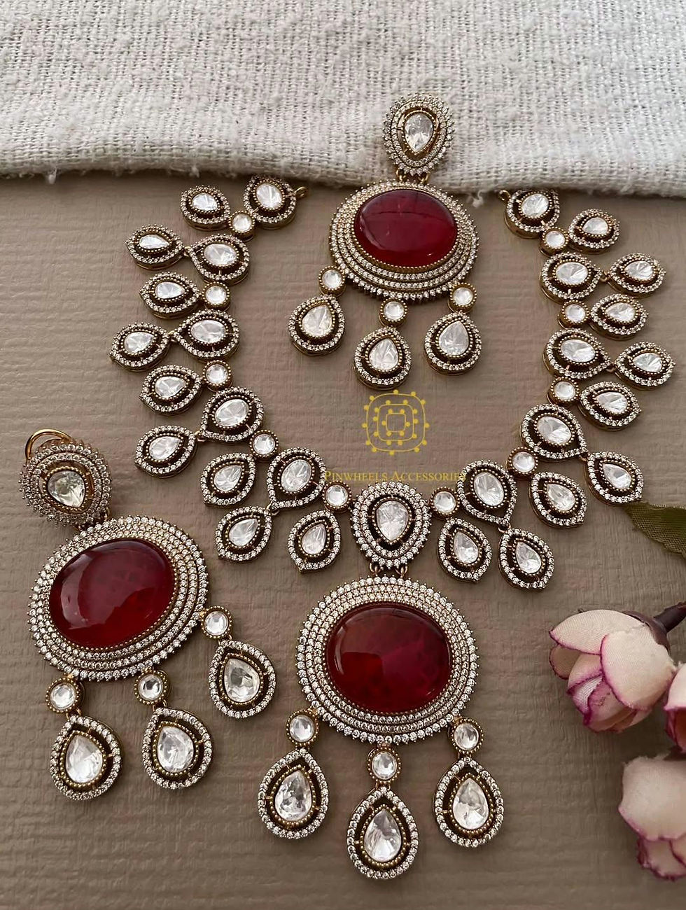 Thumbnail: POLKI DOUBLET STONE NECKLACE 