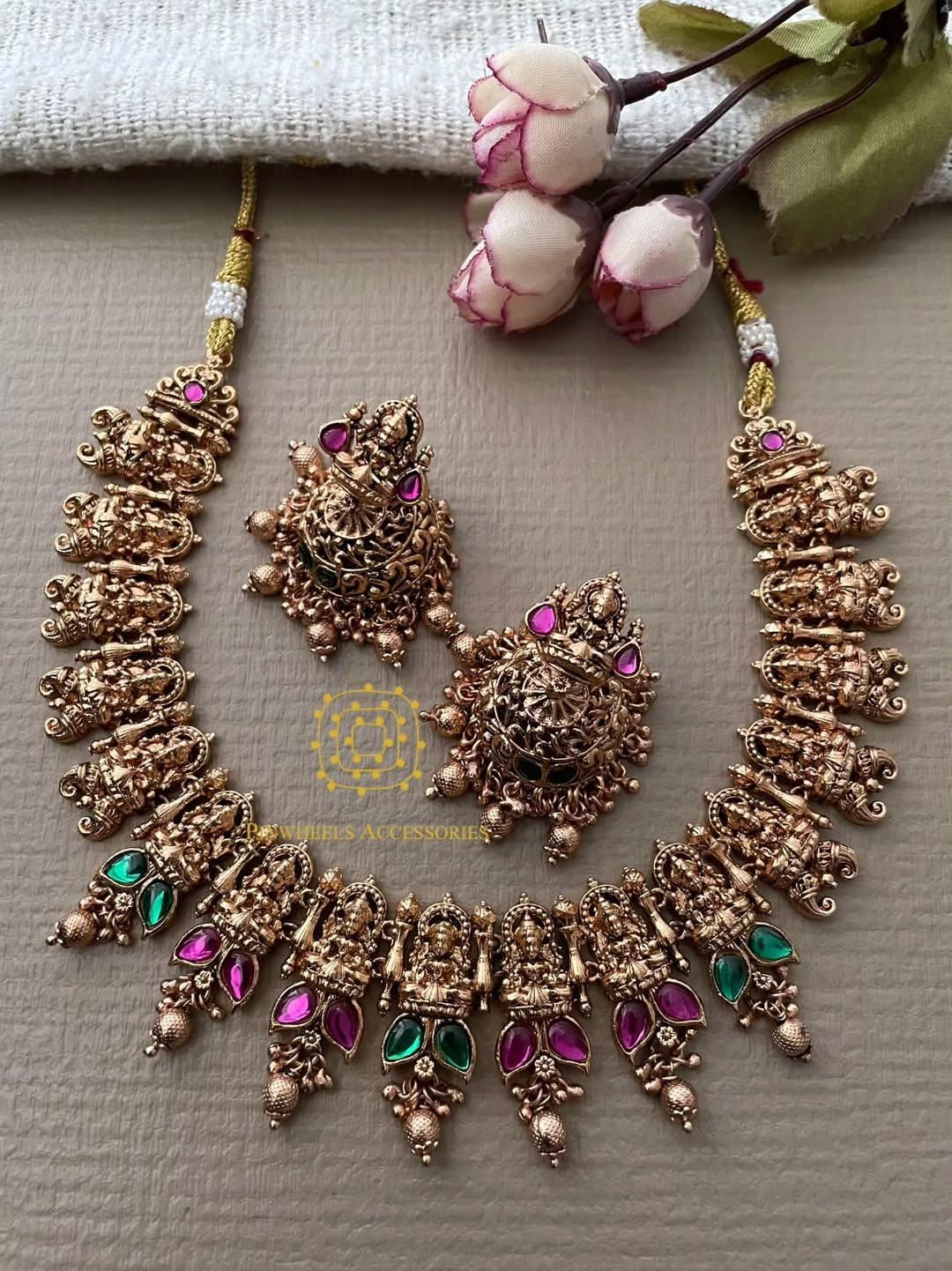 LAXMI SET