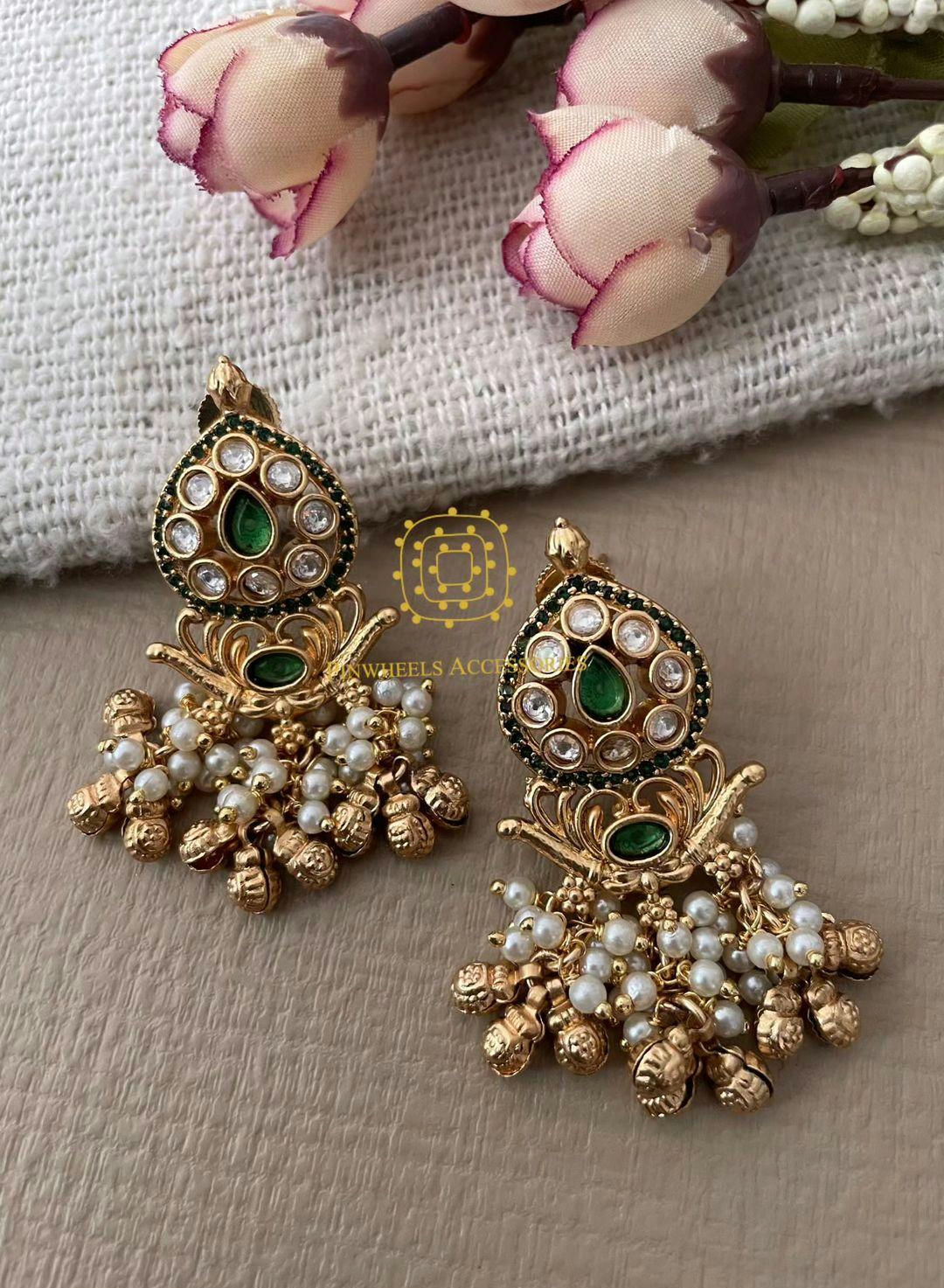 KUNDAN TRADITIONAL EARRINGS 