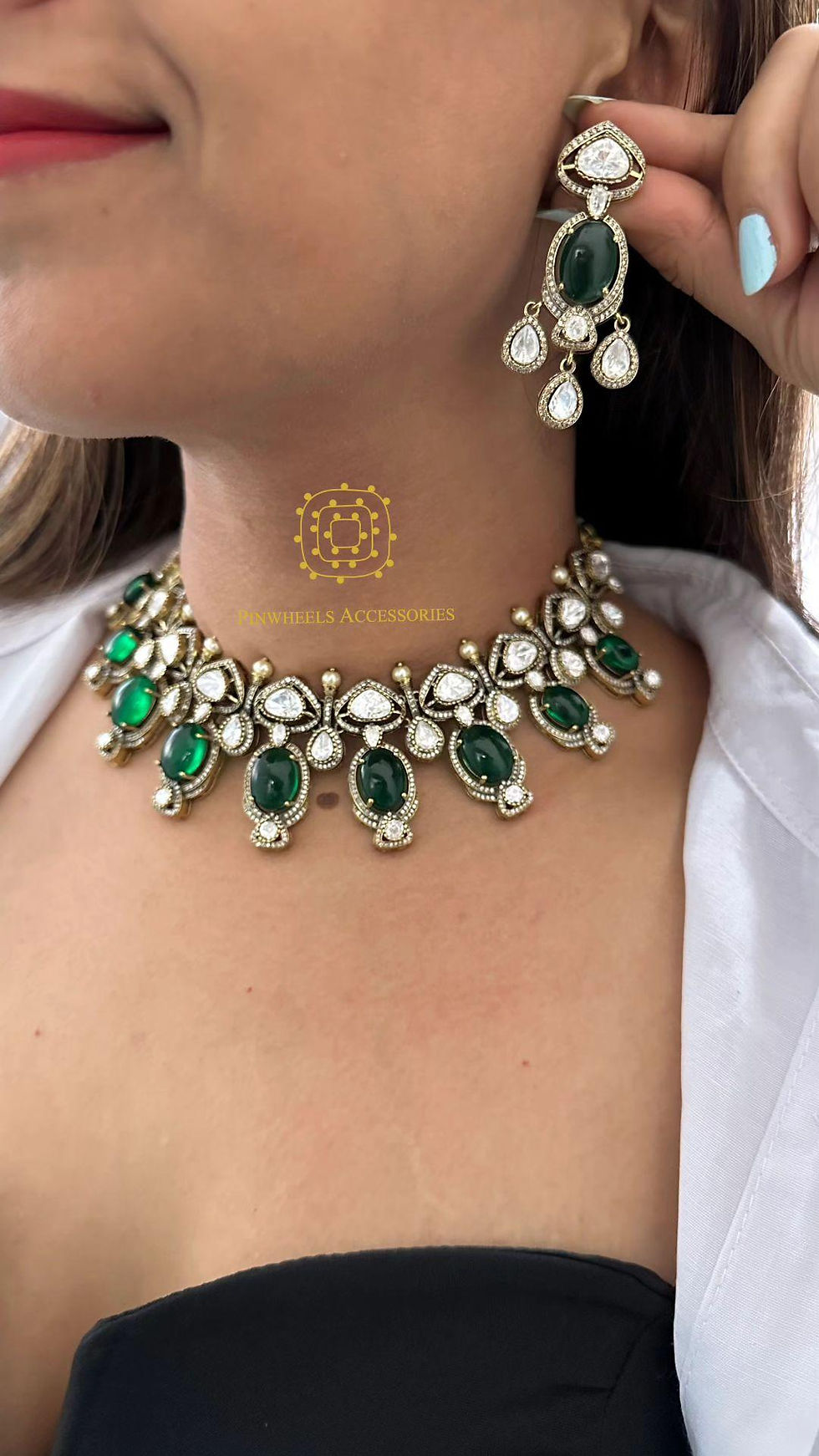 Thumbnail: MOISSANITE STONE NECKLACE 