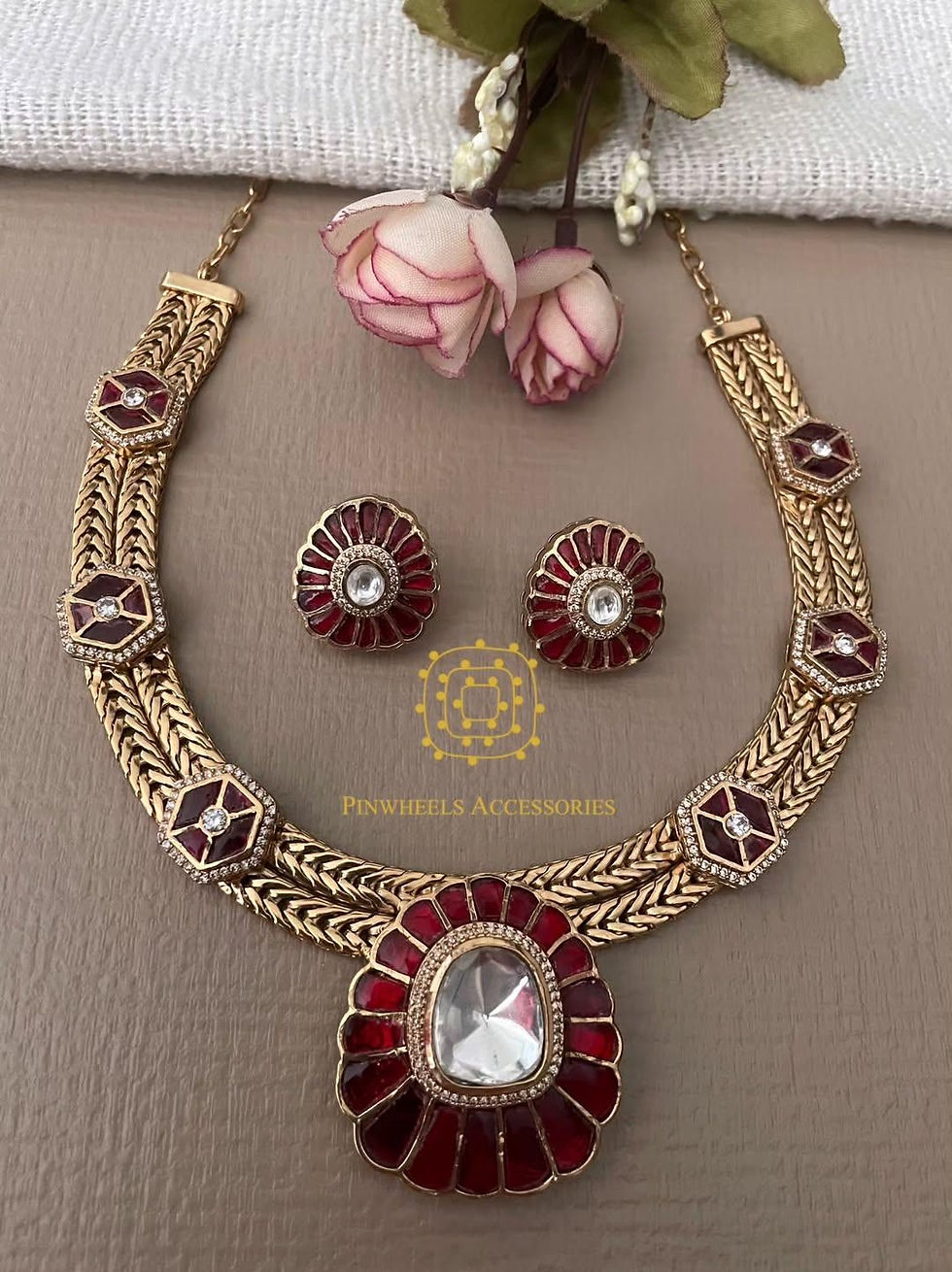 Thumbnail: ENAMELLED GOLD NECKLACE