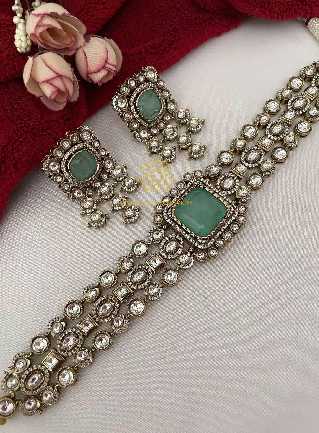 KUNDAN DOUBLET STONE VICTORIAN CHOKER 