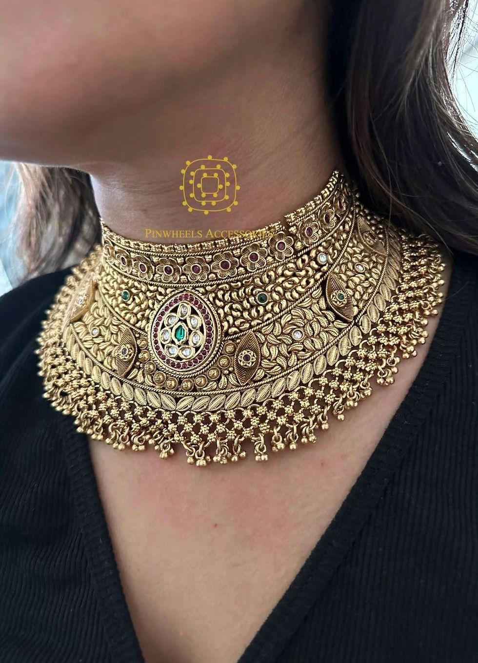 Thumbnail: ANTIQUE POLISH NECKLACE SET 