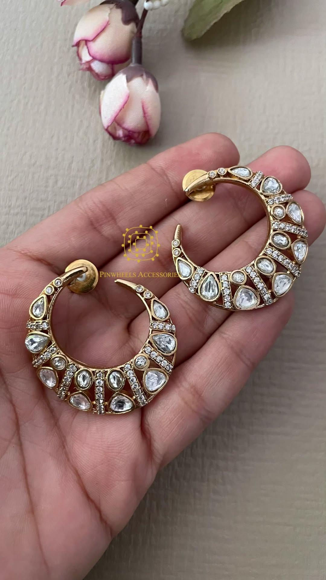 HALF MOON MOISSANITE EARRINGS 