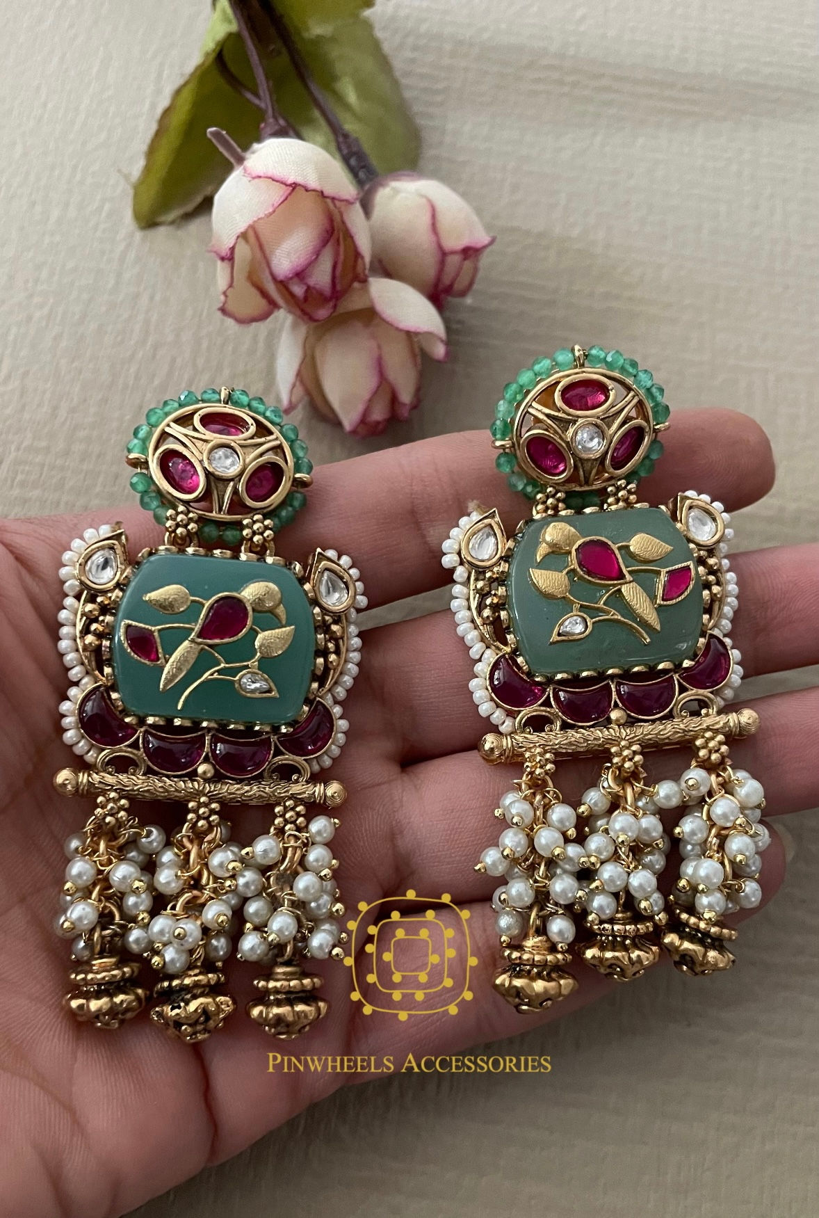 HANDCRATED STATEMENT EARRINGS