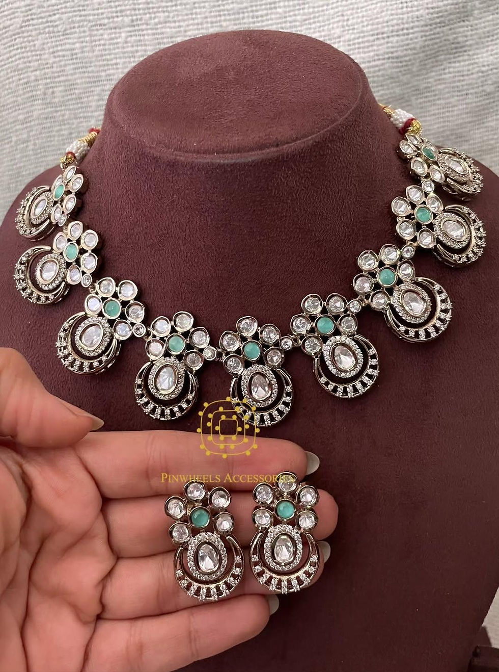 Thumbnail: VICTORIAN POLKI NECKLACE 