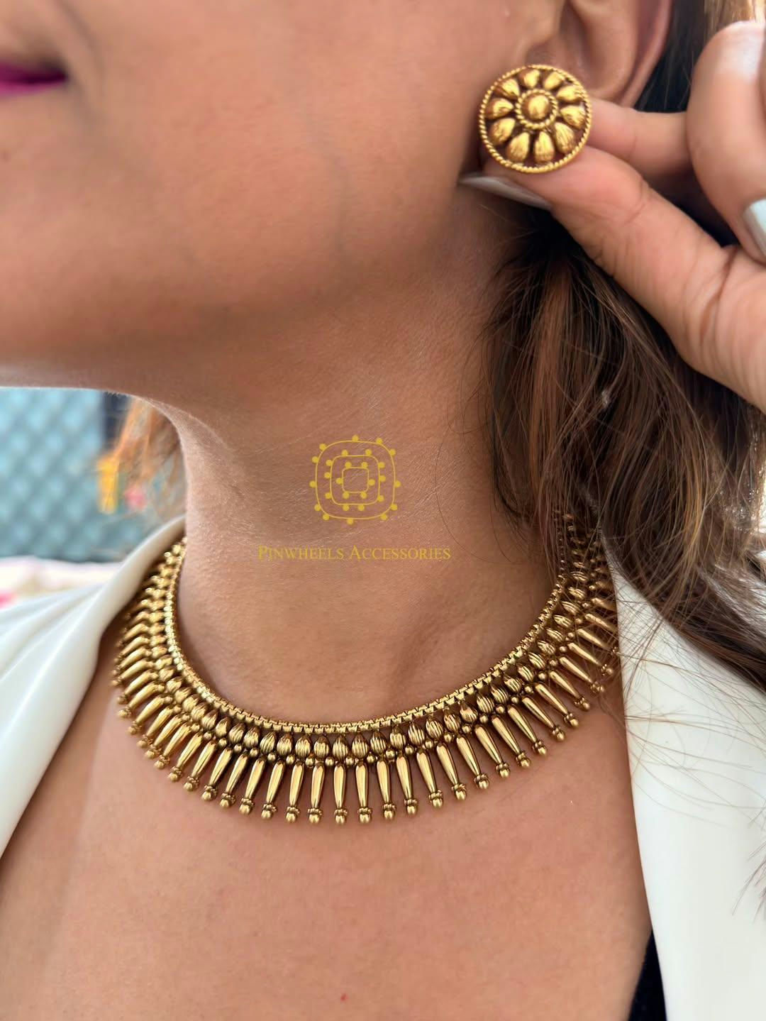 TRIBAL ANTIQUE POLISH GOLD NECKLACE BY PINWHEELS ACCESSORIES
