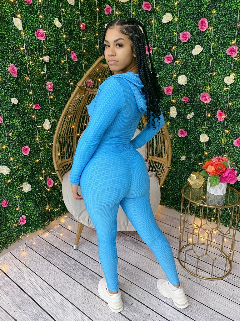 Thumbnail: Sexy No Competition Booty Lift 😜 Tracksuit