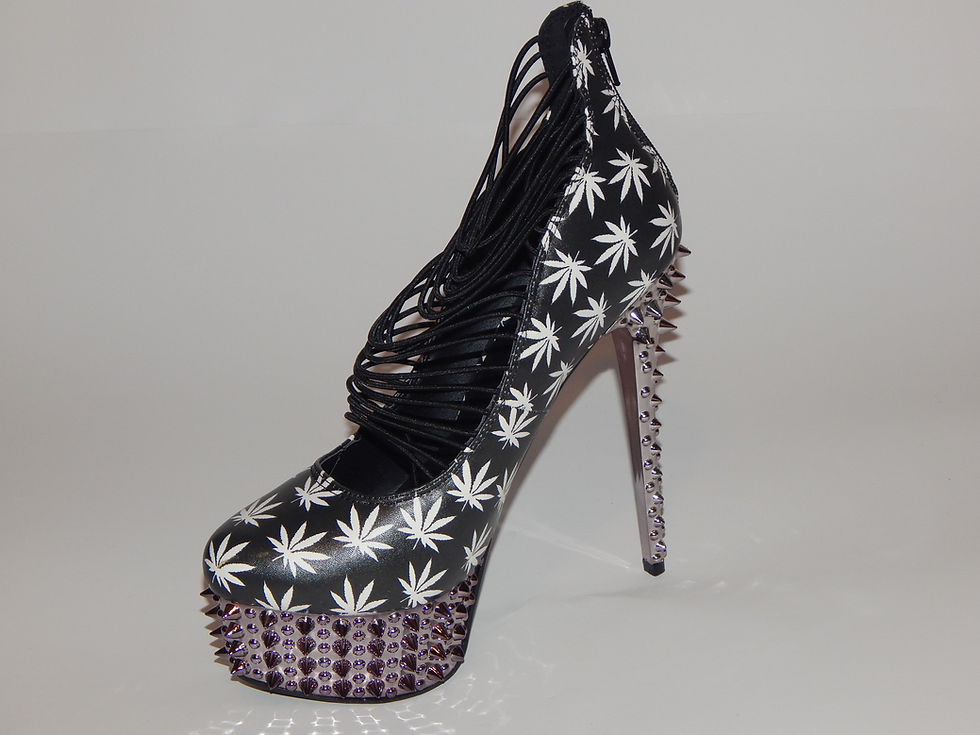 Sexy Black/White Strappy Kush Kouture Platform Heels