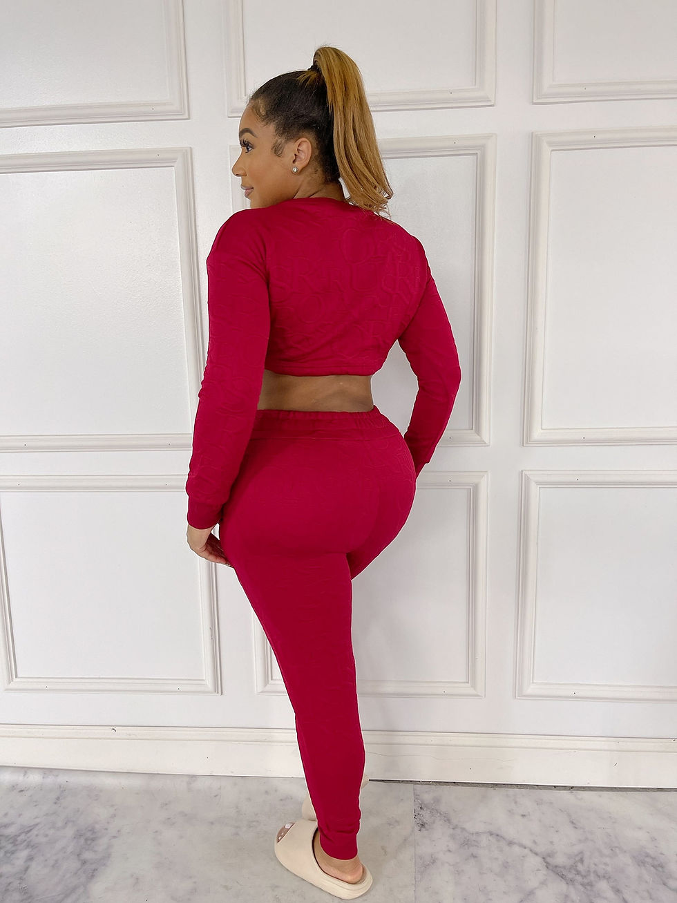 Thumbnail: Sexy Embossed Crop Set