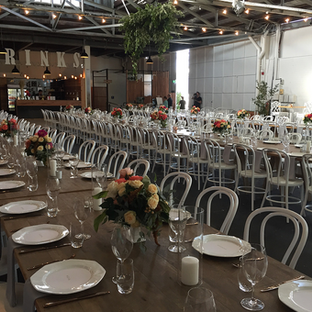 Long table wedding.png