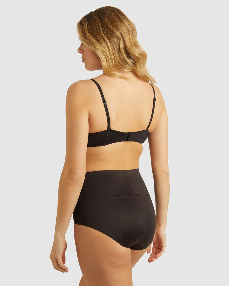 Thumbnail: Miraclesuit Comfy Curves Brief (Black & Nude)