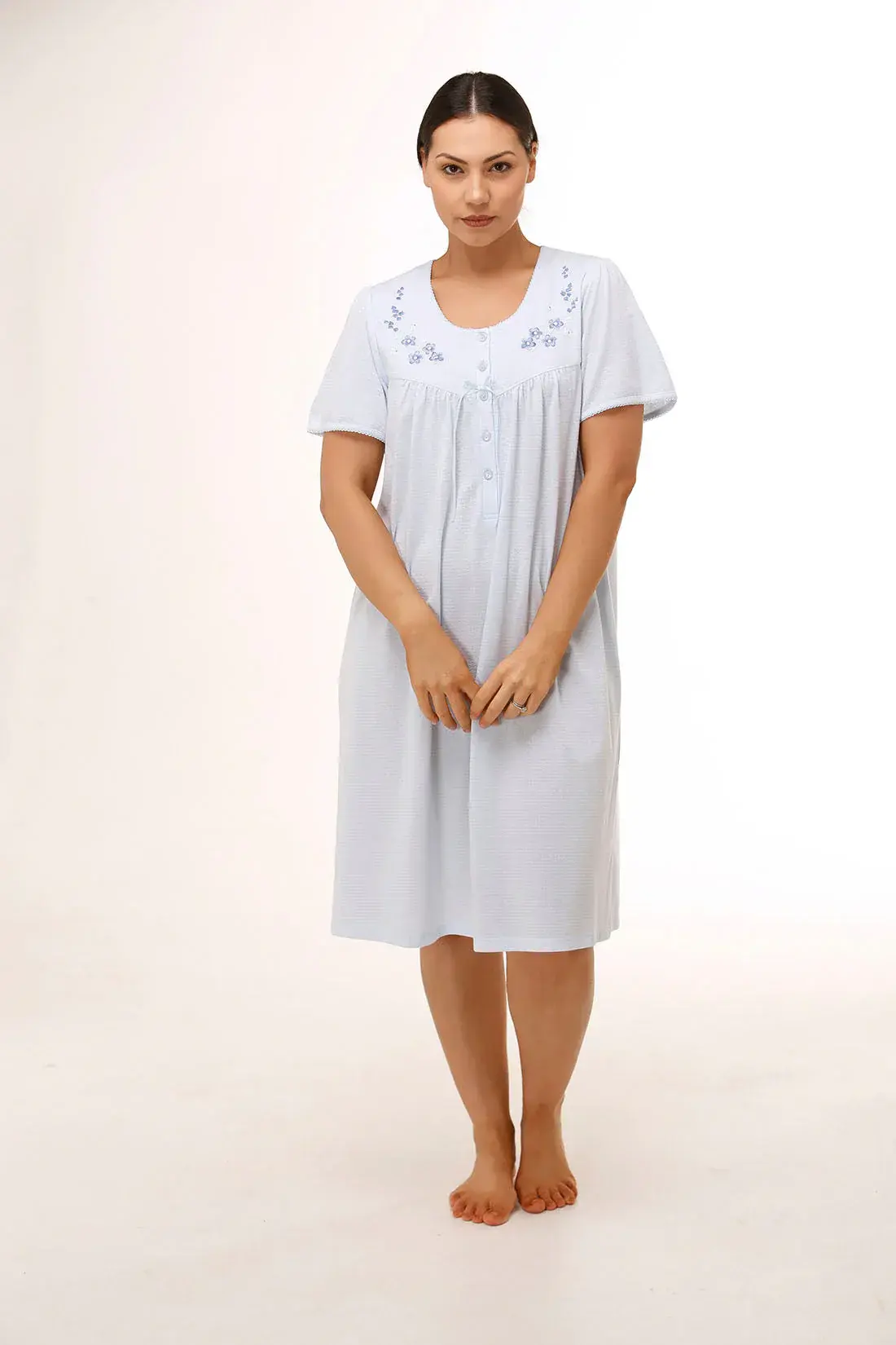 Schrank SK306 Embroidered Short Sleeve Nightie (Blue)