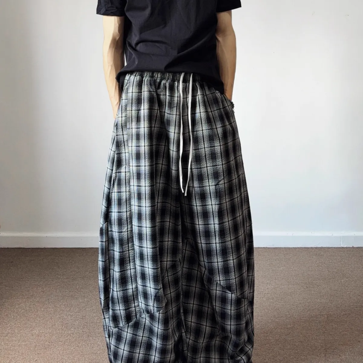 American Retro Loose Fit Plaid Trousers - 1