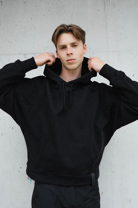 Johannes Arens international commercial model portfolio photo - Salitre Models