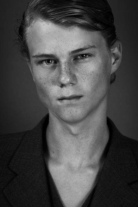 Black agency graphic displaying Neo Rosdahl name and Salitre Models International Roster branding.