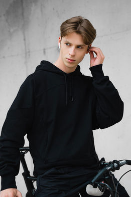 Johannes Arens international commercial model portfolio photo - Salitre Models