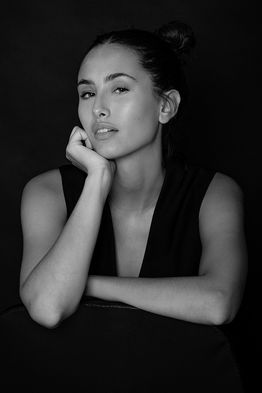 Aitana Barrios model Spain black and white studio fashion editorial posing in elegant tailored vest and trousers Salitre Models