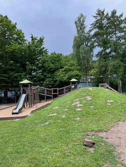 596CB851-4211-4C5D-9218-D21DBD70B5A0