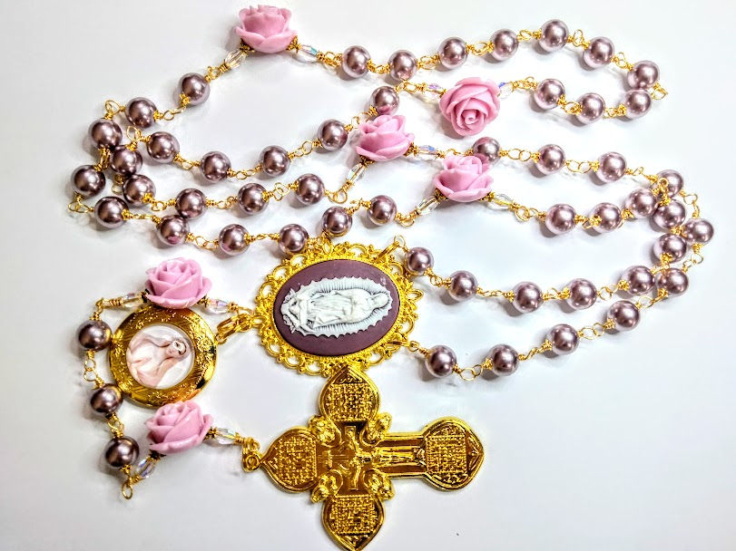 Thumbnail: Victorian Roses Lavender Pearl Bead Fatima Locket Catholic Rosary Swarovsk
