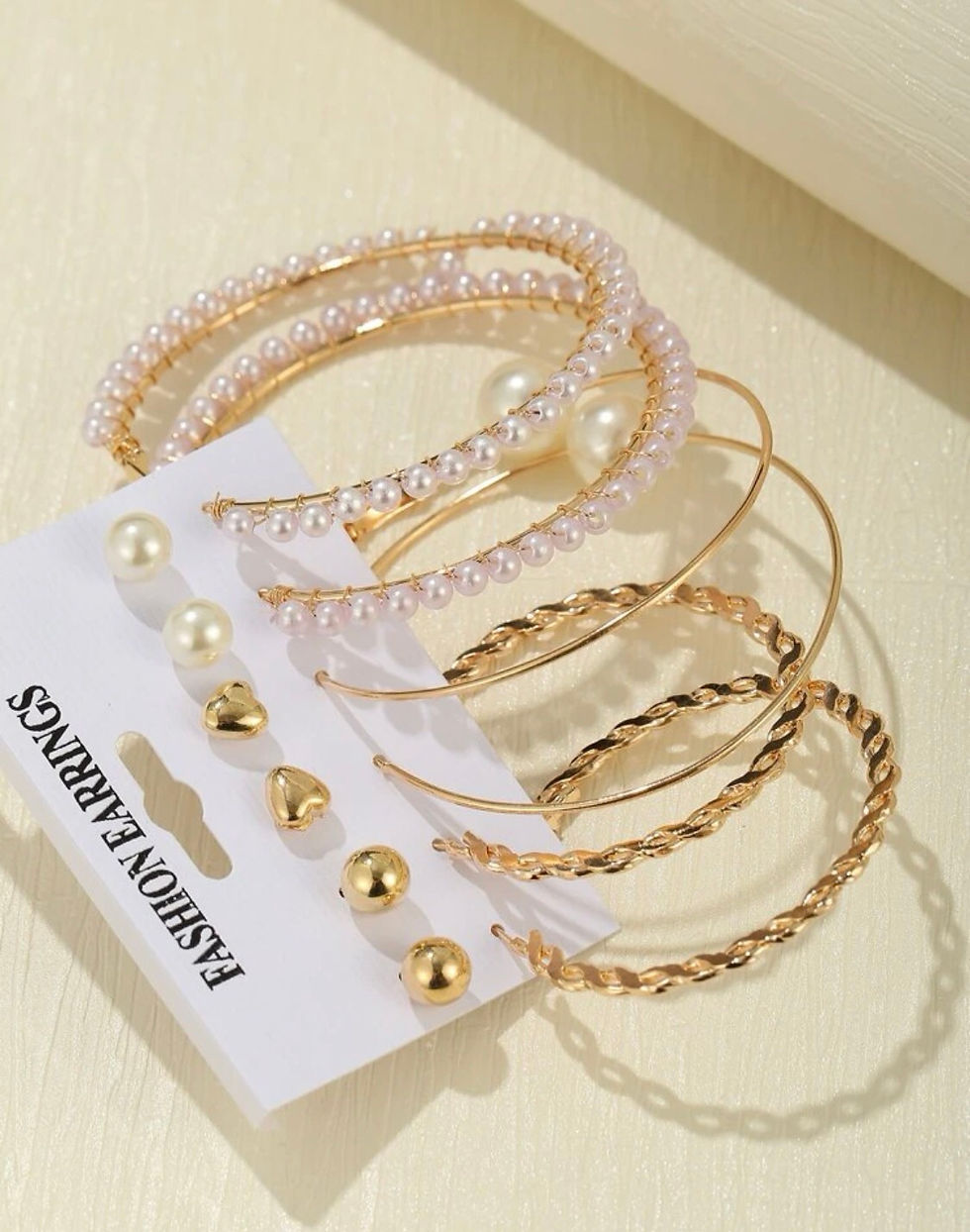 Thumbnail: 6pairs Faux Pearl Decor Earrings