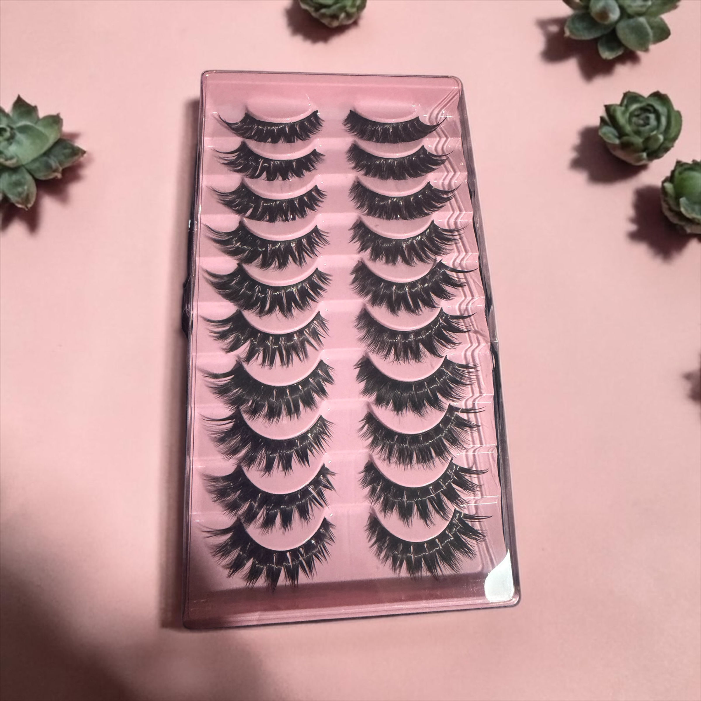 E Tha slay  Eyelashes 