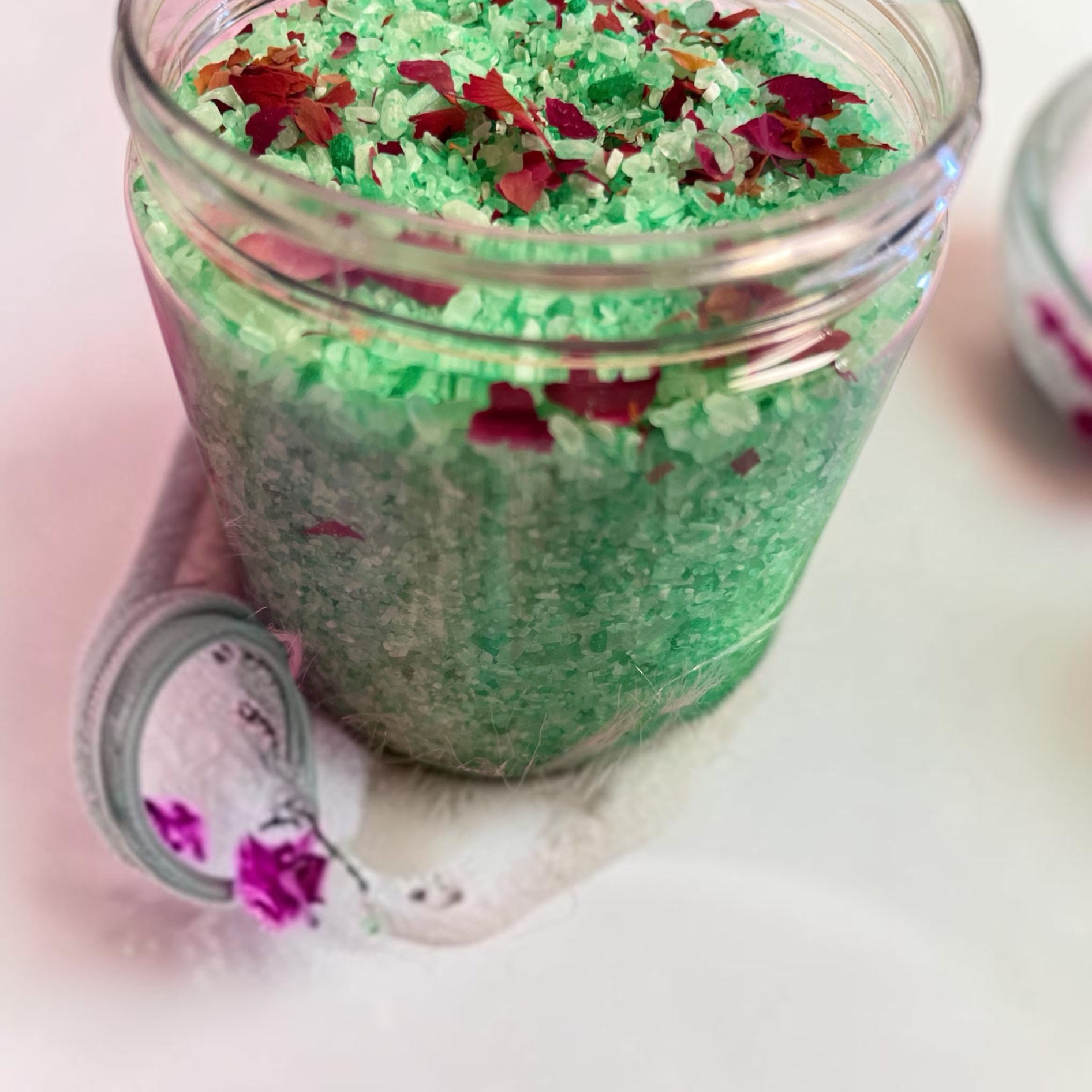 Charcoal rose bath soak 8oz