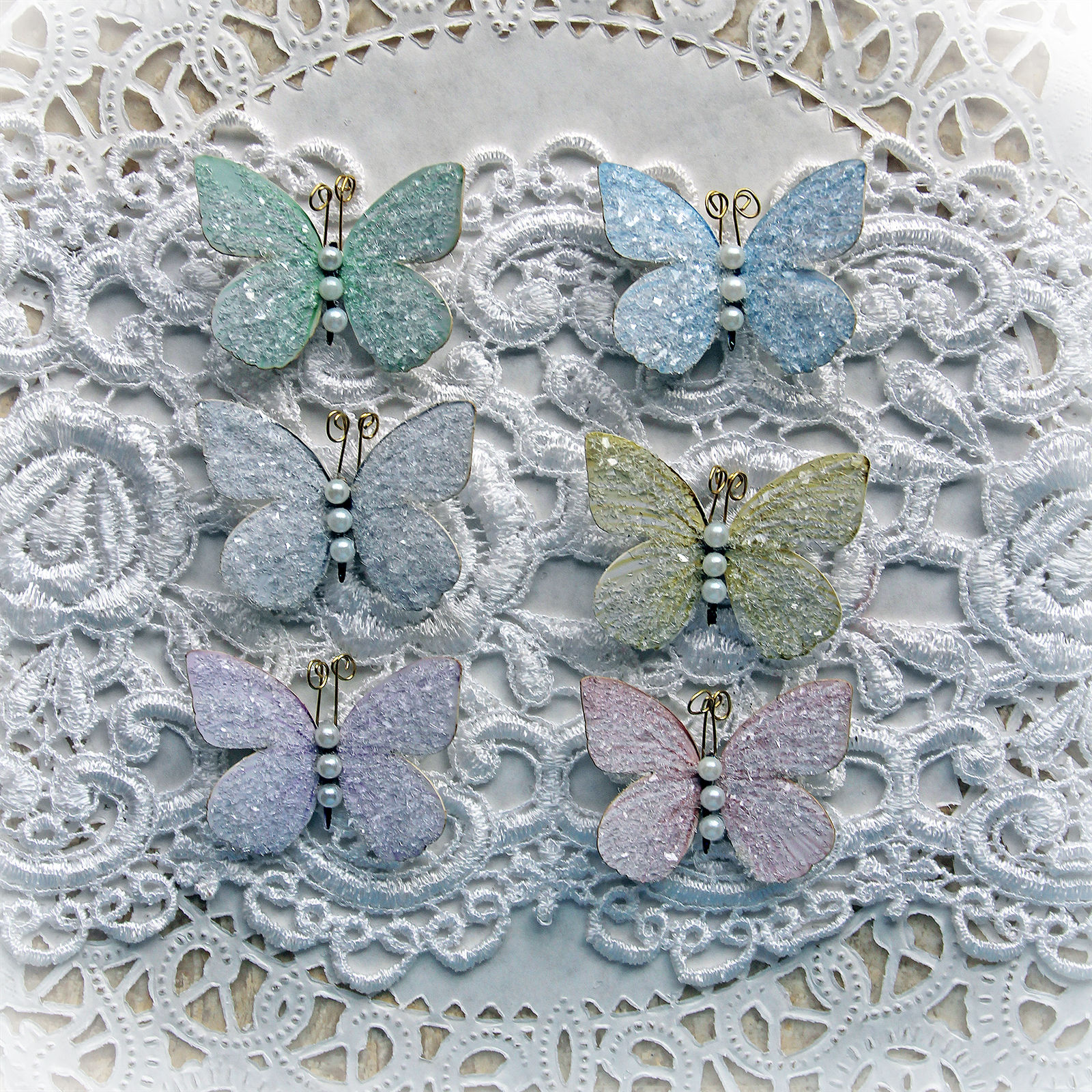 Tiny Treasures Sweet Pea Mixed Colors Premium Paper Glitter Glass