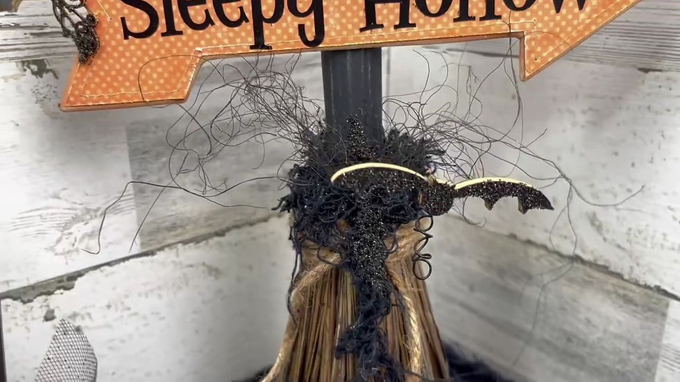 Thumbnail: Beautiful Board Medium Cobweb Corners With Spiders Chipboard
