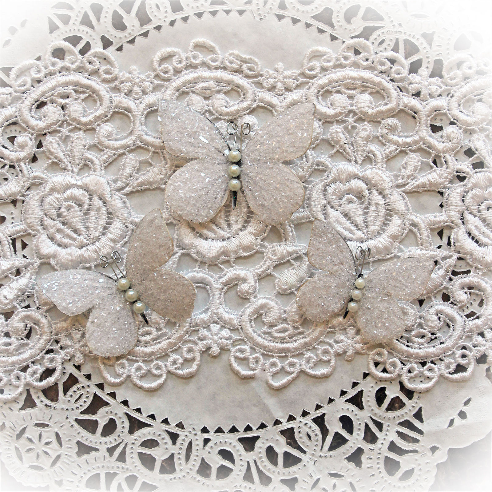 Sweet Pea White Premium Paper Glitter Glass Butterflies