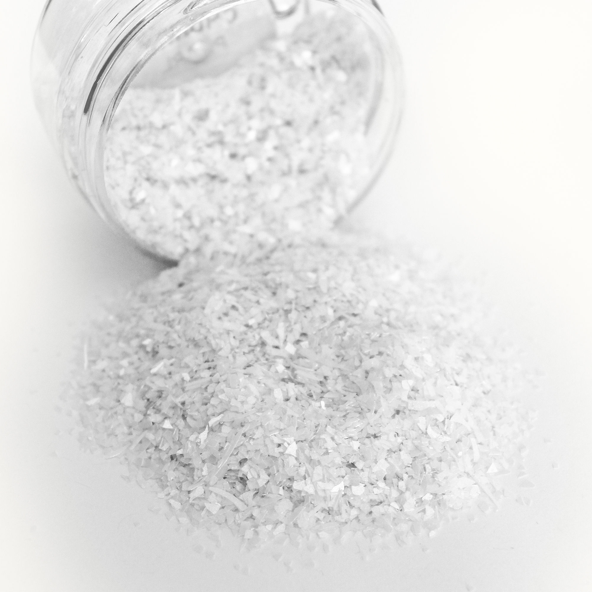 .5 Ounce Pearl Chunky German Glitter Glass