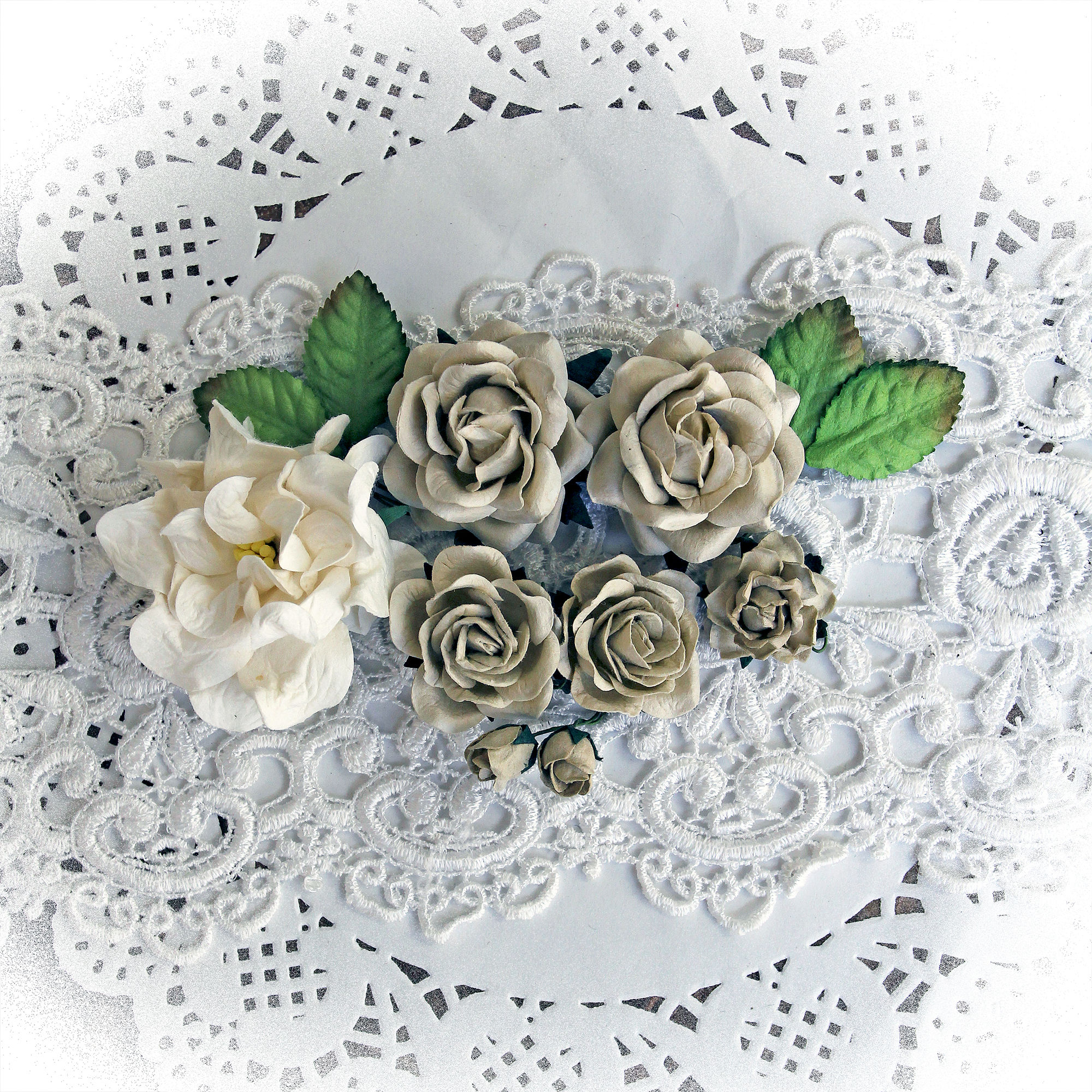 Antique Linen Roses, Gardenia And Leaves Flower Set