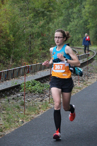 Katja bei Dingelstädter Herbstlauf mit starkem Ergebnis