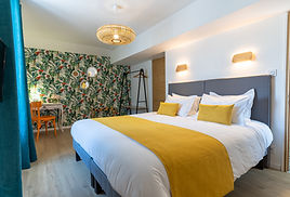 hôtel restaurant poitiers 
