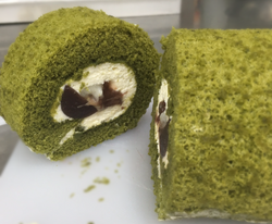 Matcha Roll Cake