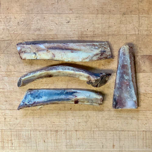 Air Dried Raw, Grass Fed Beef Rib Bones - 4X Size | piggybacktreats