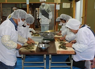 6b4aab4f14d8d386ed16d26978627e88-360x239