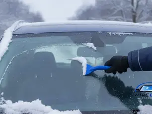 Les effets de la neige et de la glace sur les vitres d’auto