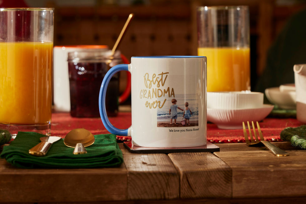 Vista_Holiday_FY23_Mugs_T2_070_2335 copy