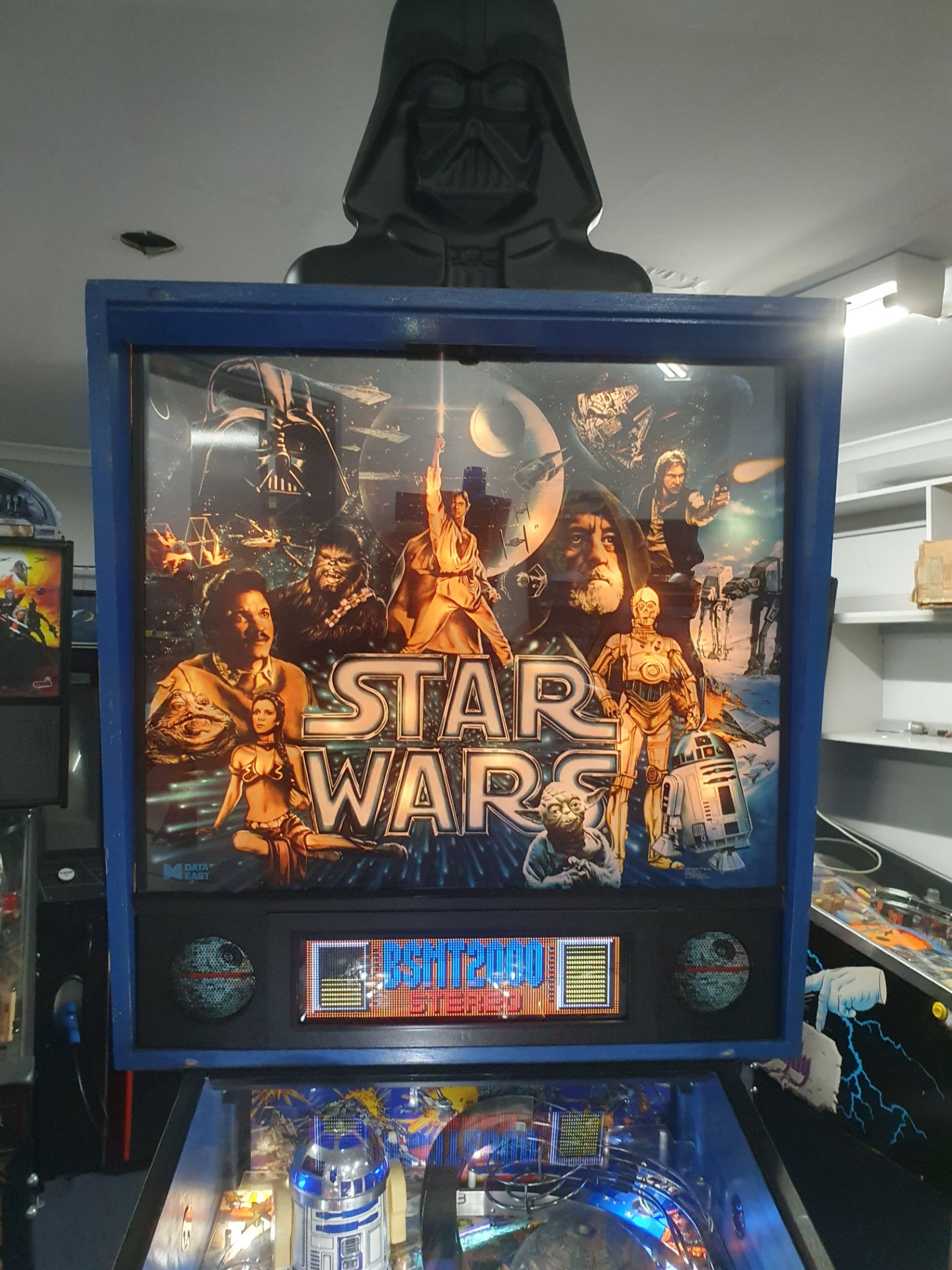 STAR WARS PINBALL MACHINE