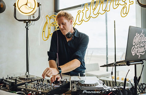 DJ Martino Rosso Kimman Breitling 2023 1.JPG