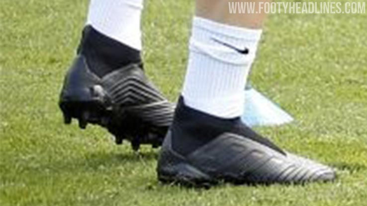 아디다스 프레데터18 선수실착 유출 사진!! [축구는 장비빨]