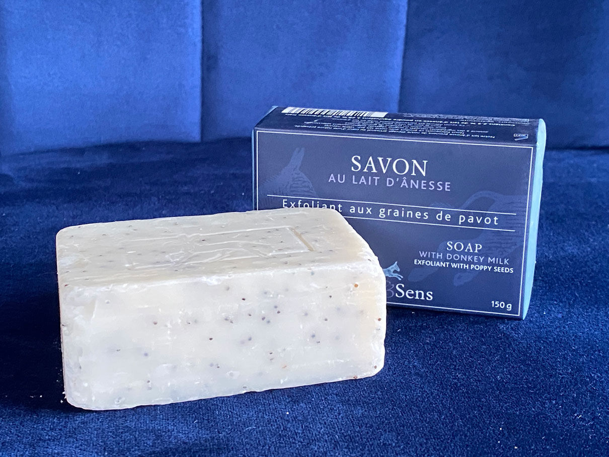 Savon exfoliant au lait d'ânesse