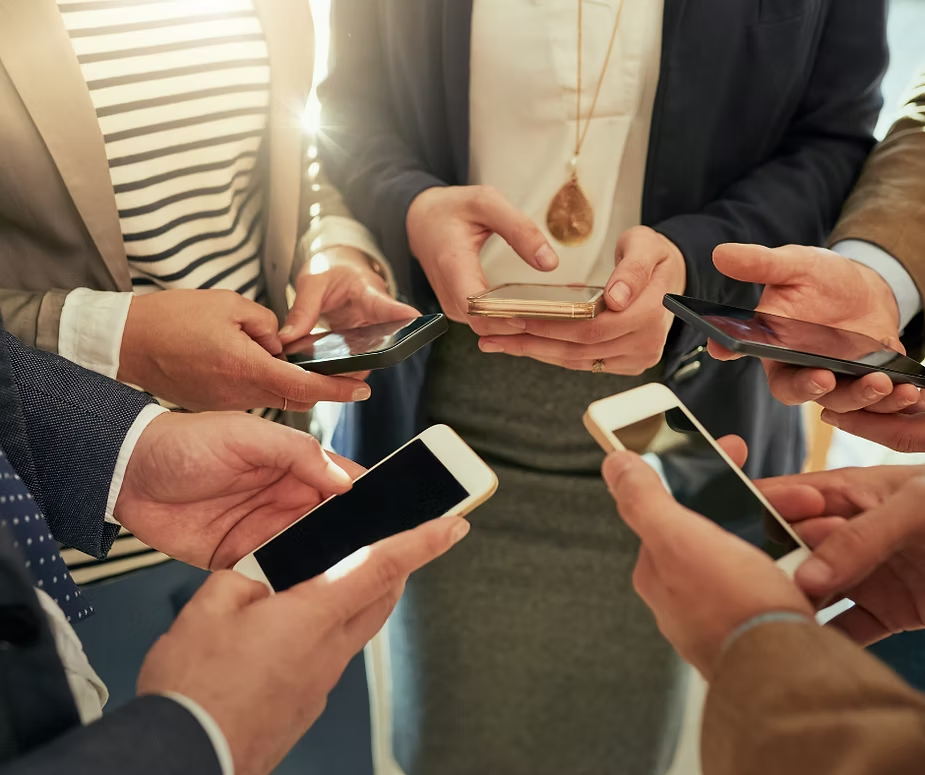 Networking "Red Flags:" What to Watch Out for in Business Relationships