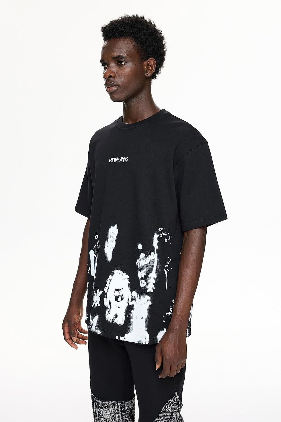 Küçük resim: OVERSIZED TEE 047  L -NOIR
