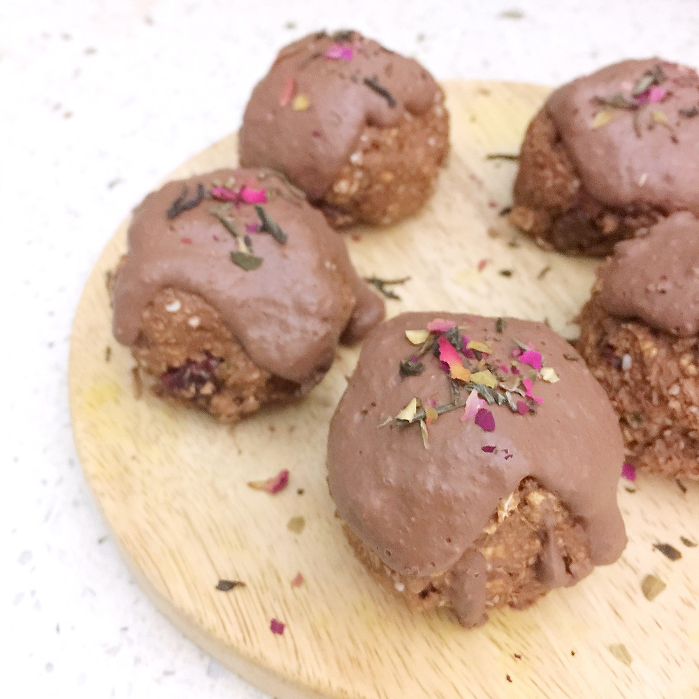 Herbal Hot Love Cocoa Balls for Valentine's Day